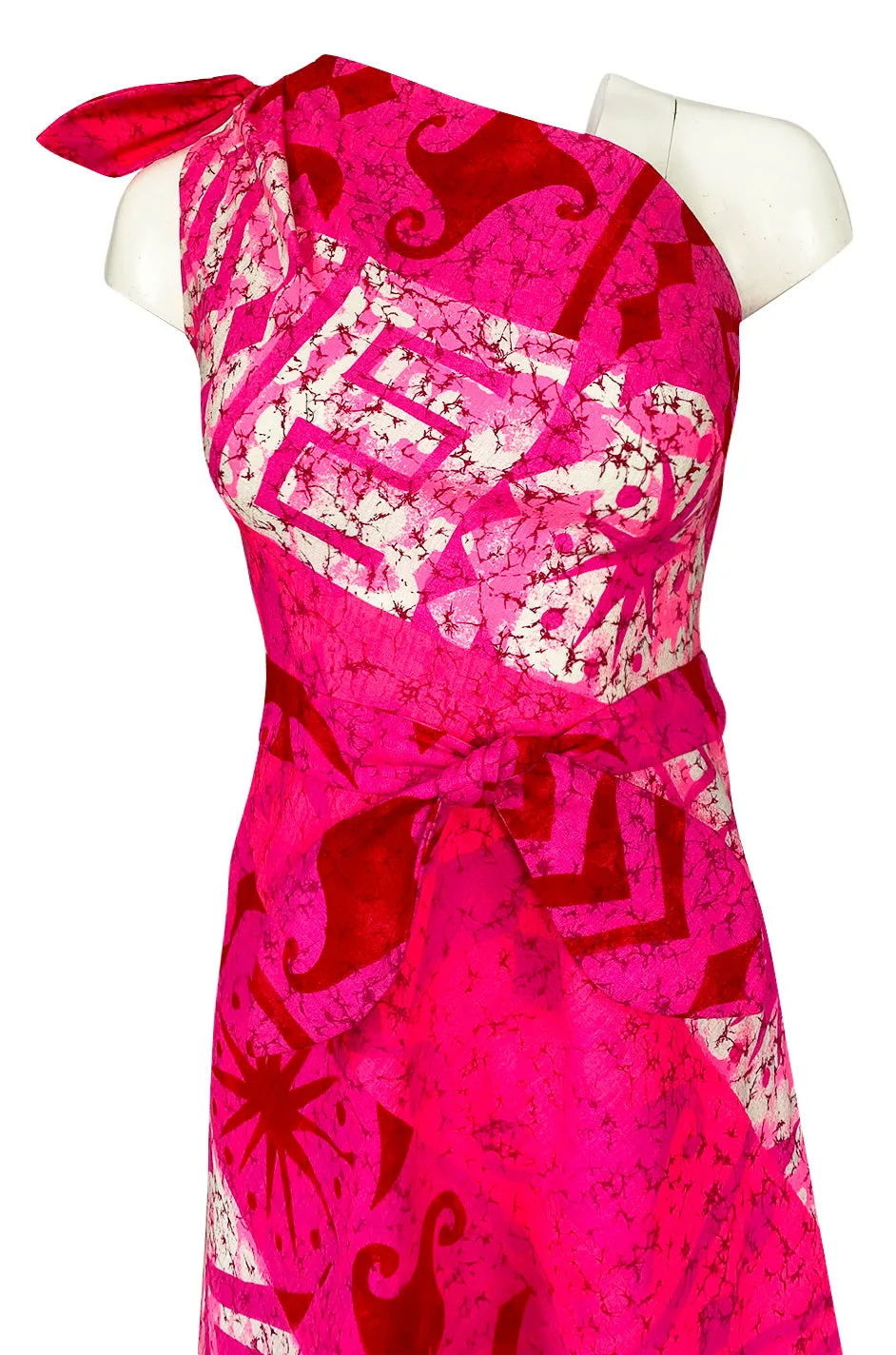 1960s B.Cohen One Shoulder Vibrant Pink Printed Barkcloth Hawaiian Dress