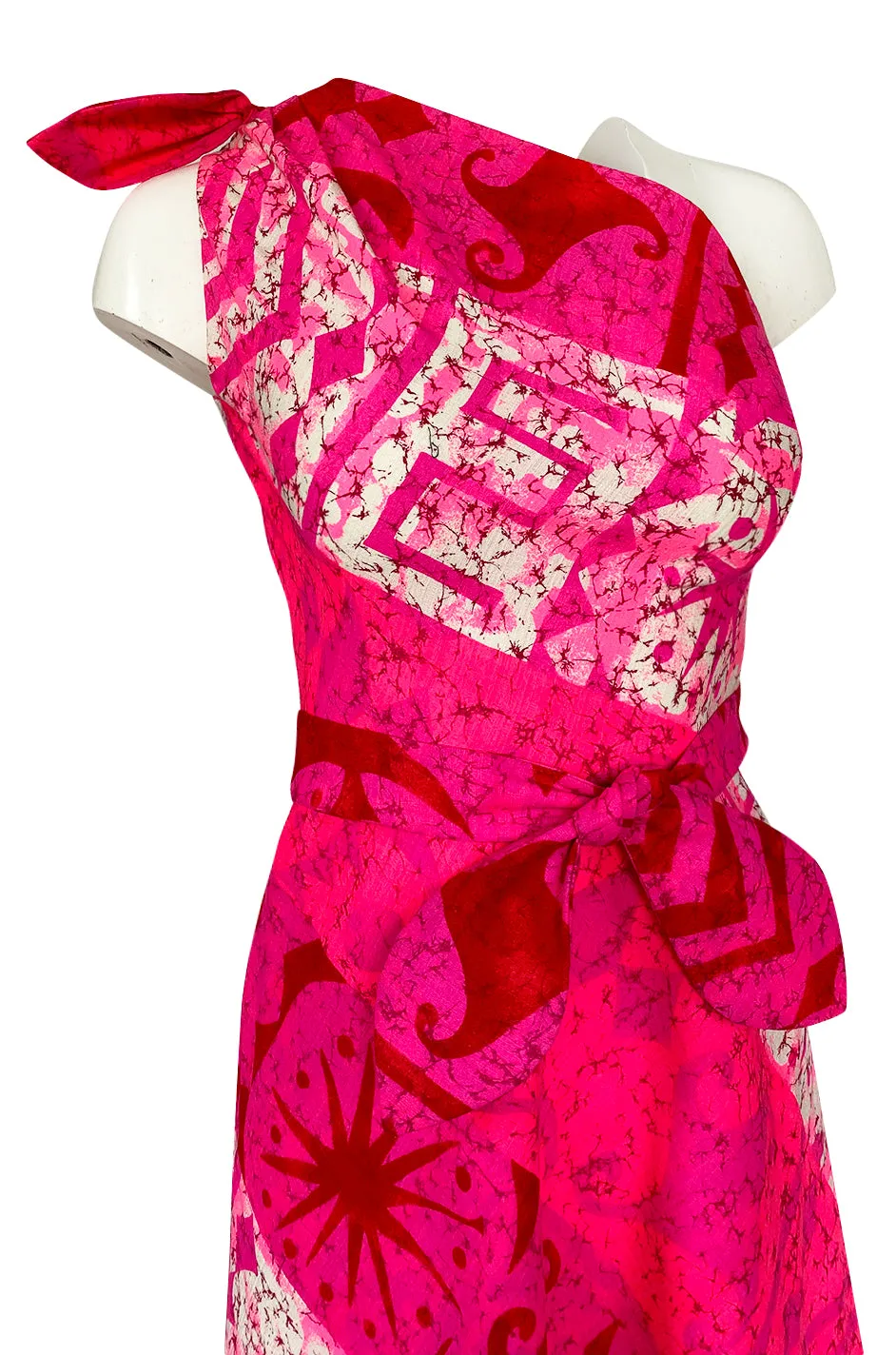 1960s B.Cohen One Shoulder Vibrant Pink Printed Barkcloth Hawaiian Dress