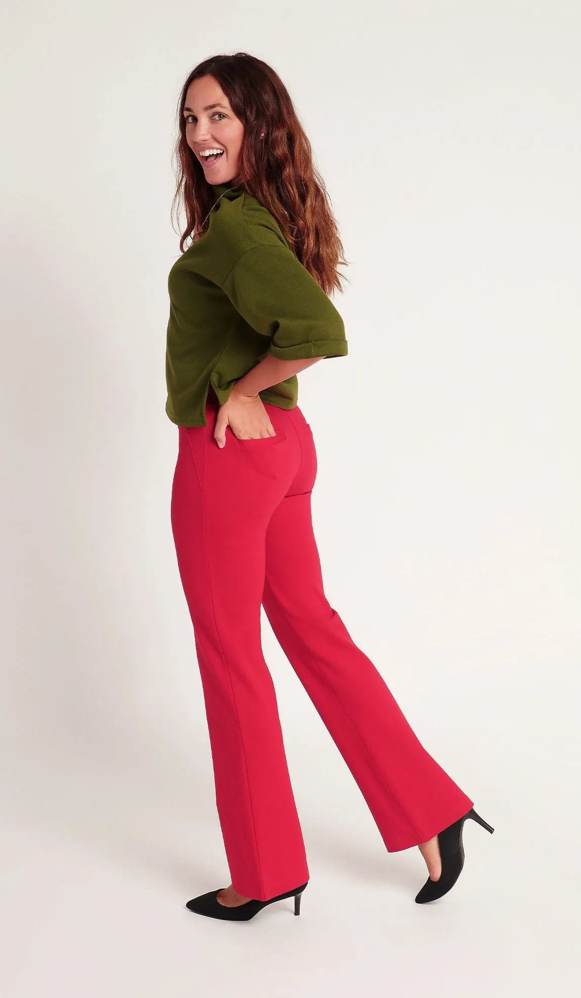 Boot-Cut | Two-Pocket Dress Pant Yoga Pants (Poinsettia)