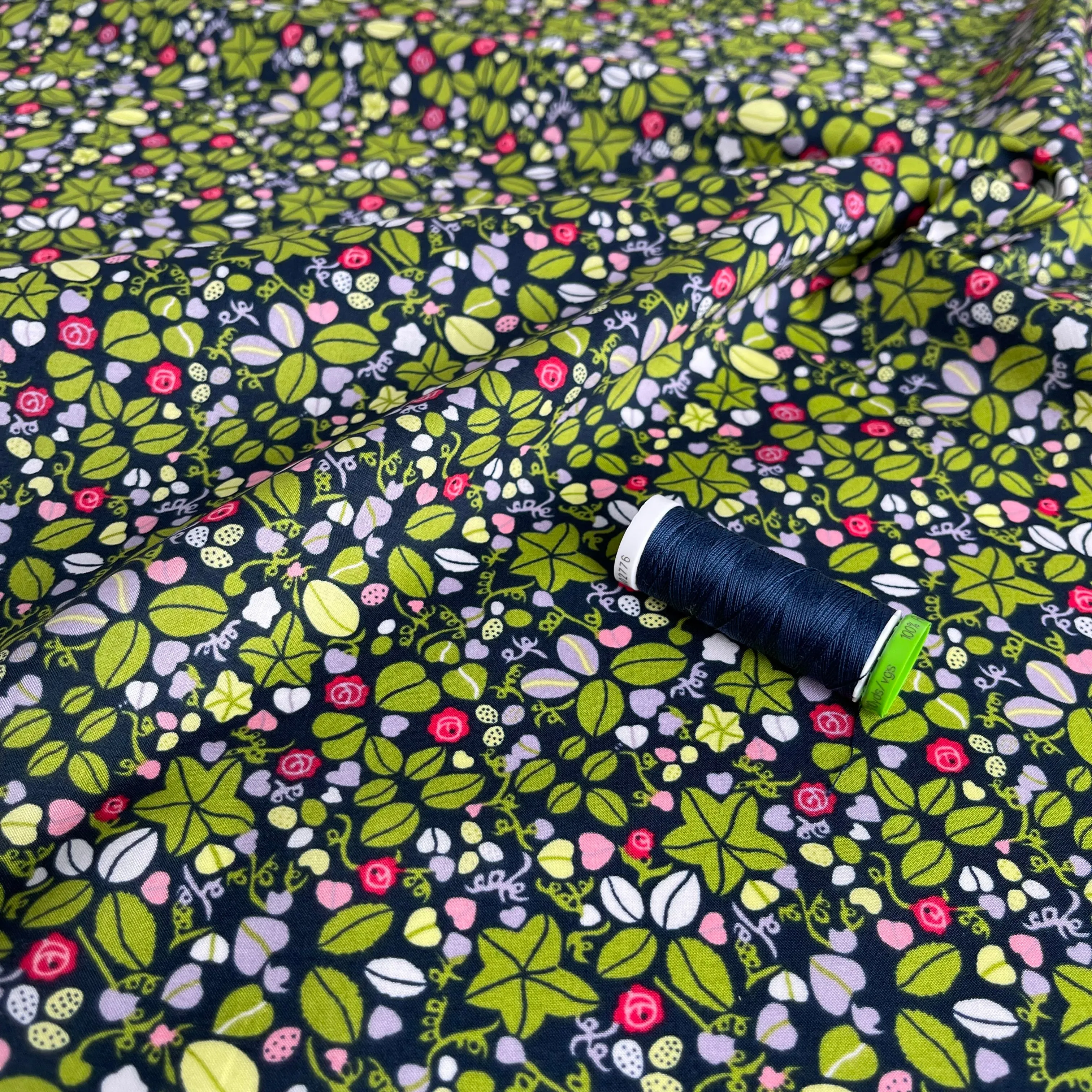 Ditsy Green Cotton Lawn Fabric