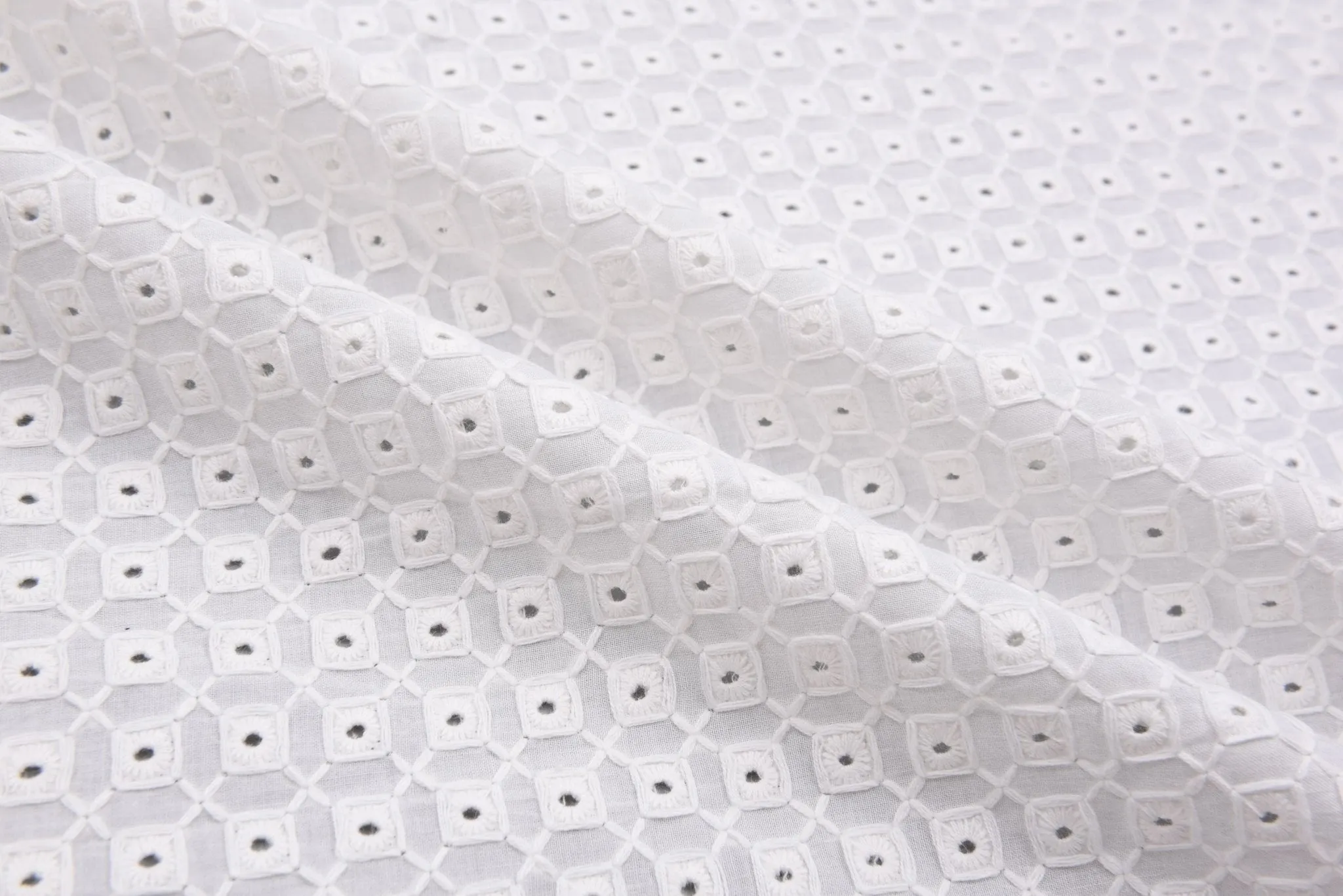 Eyelet Embroidery Natural and White Fabric - S1004