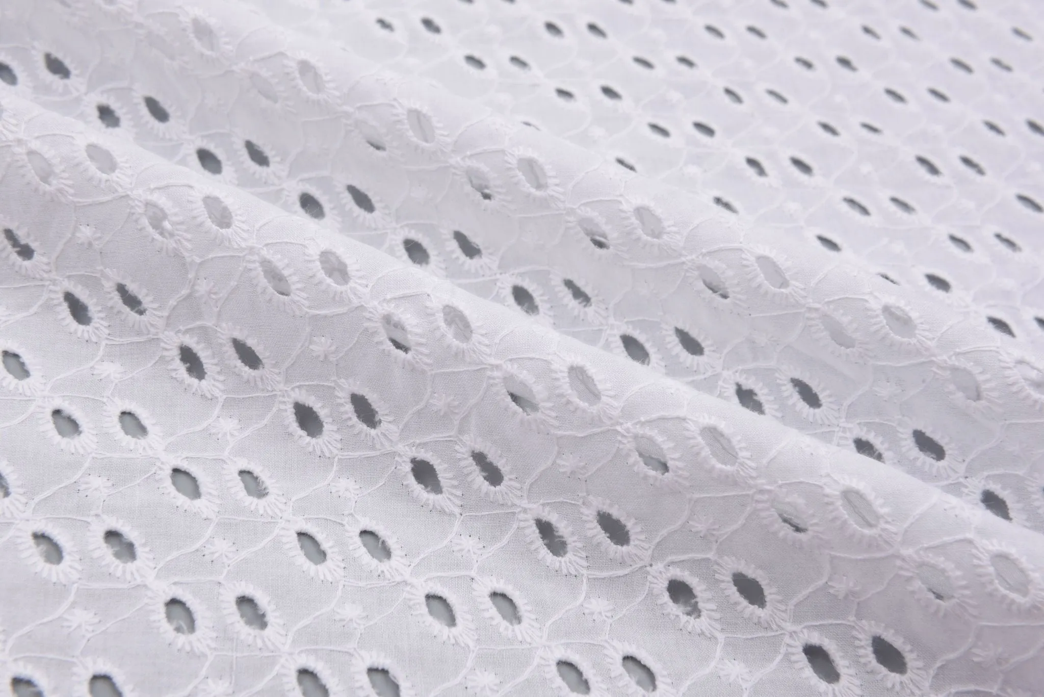 Eyelet Embroidery Natural and White Fabric - S1004