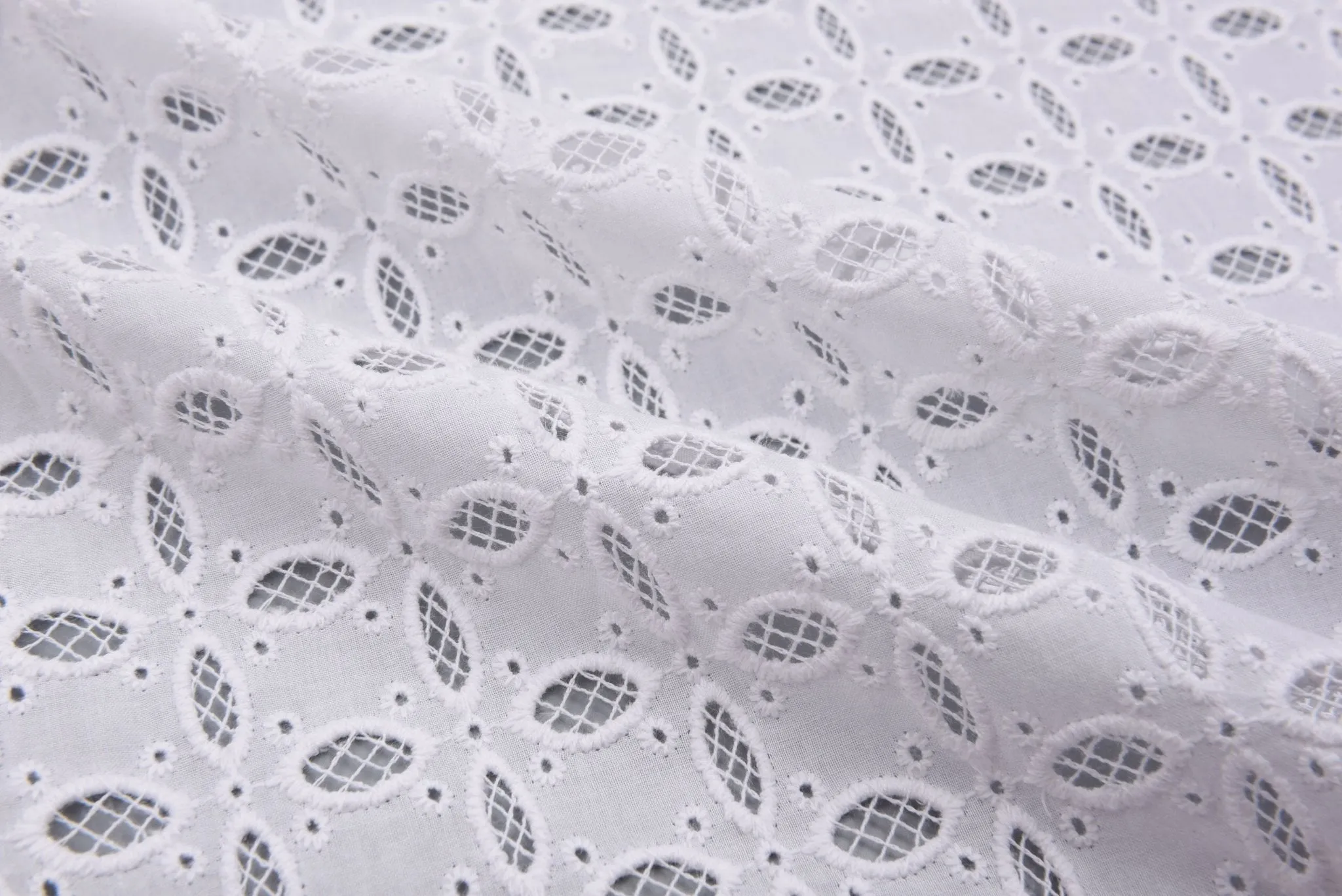 Eyelet Embroidery Natural and White Fabric - S1004