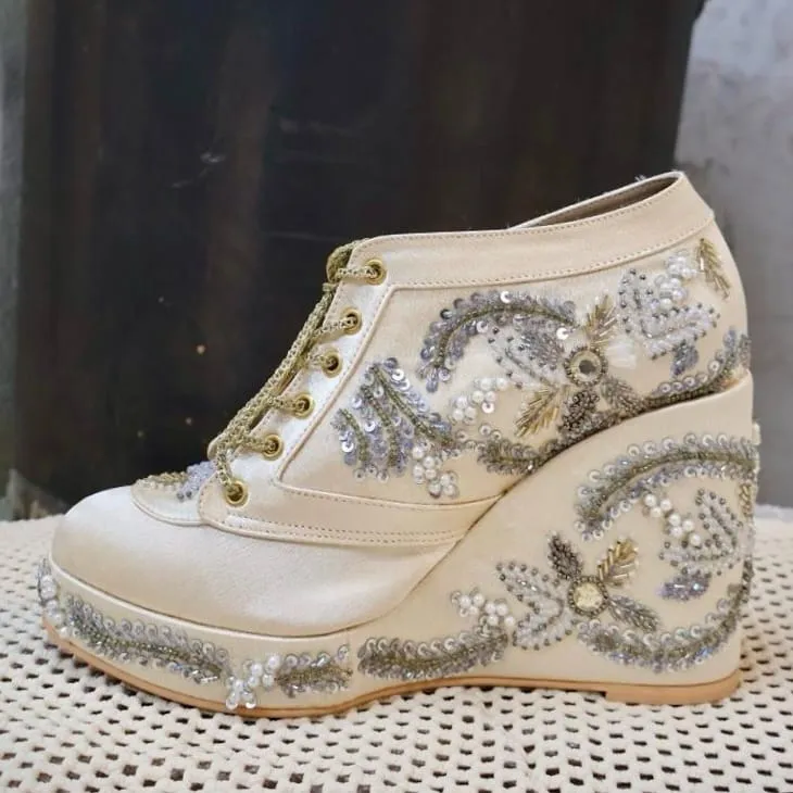 Gold Customizable Sneaker Wedges | Tiesta