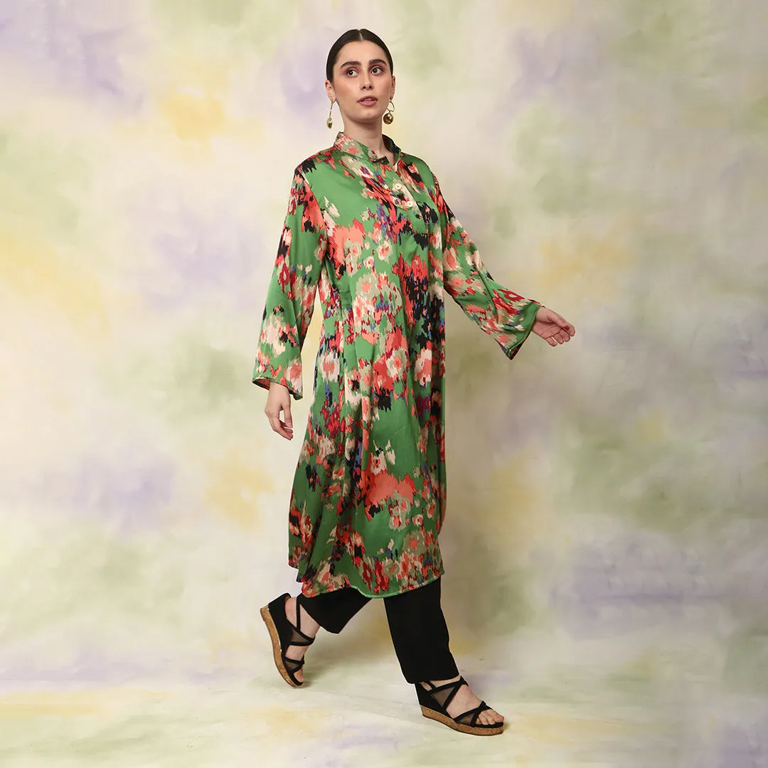 Green Flowly Kurta With V Neck Collar