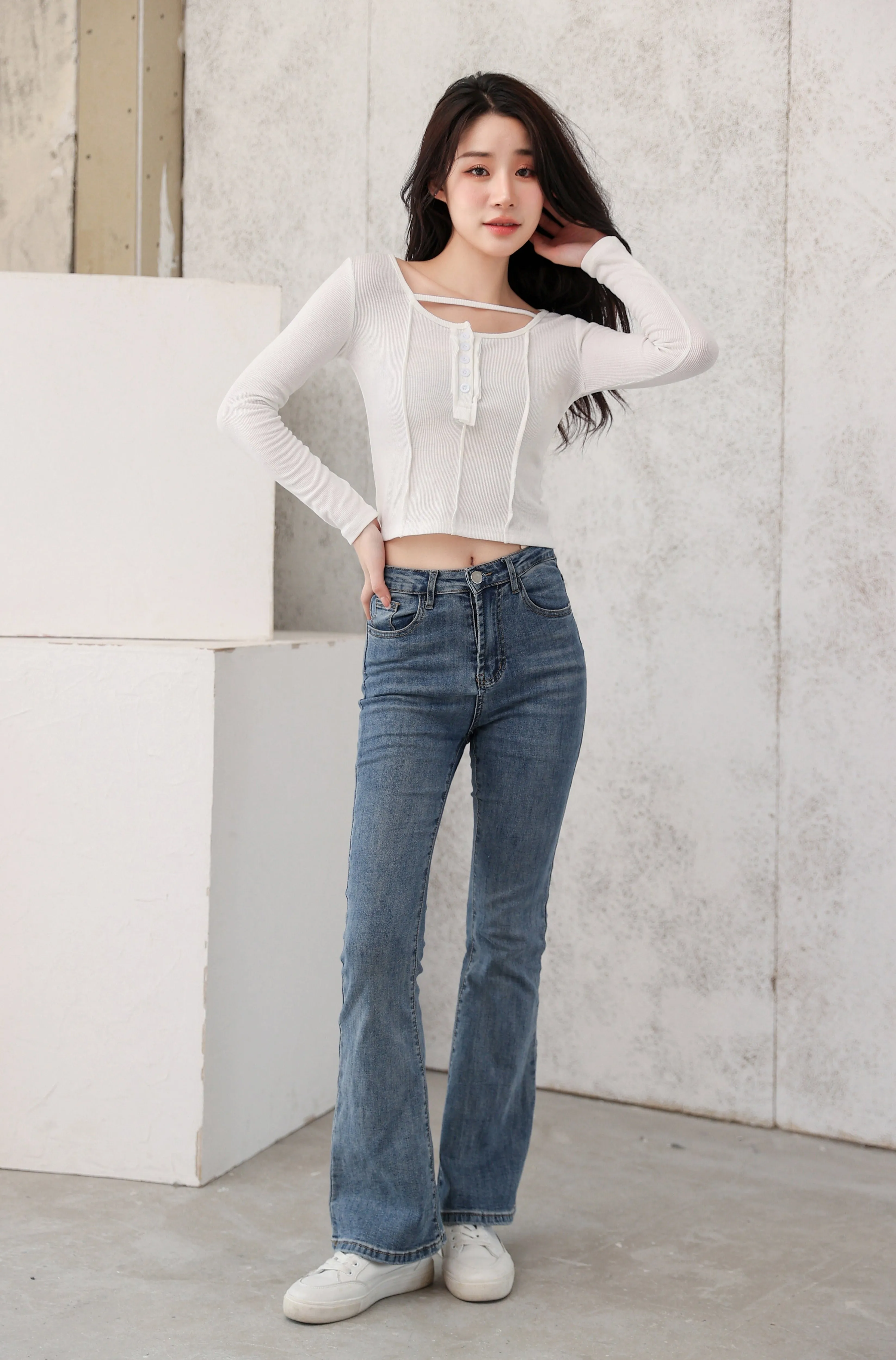 Henley Strap-Neck Patchwork Long Sleeve Crop Top