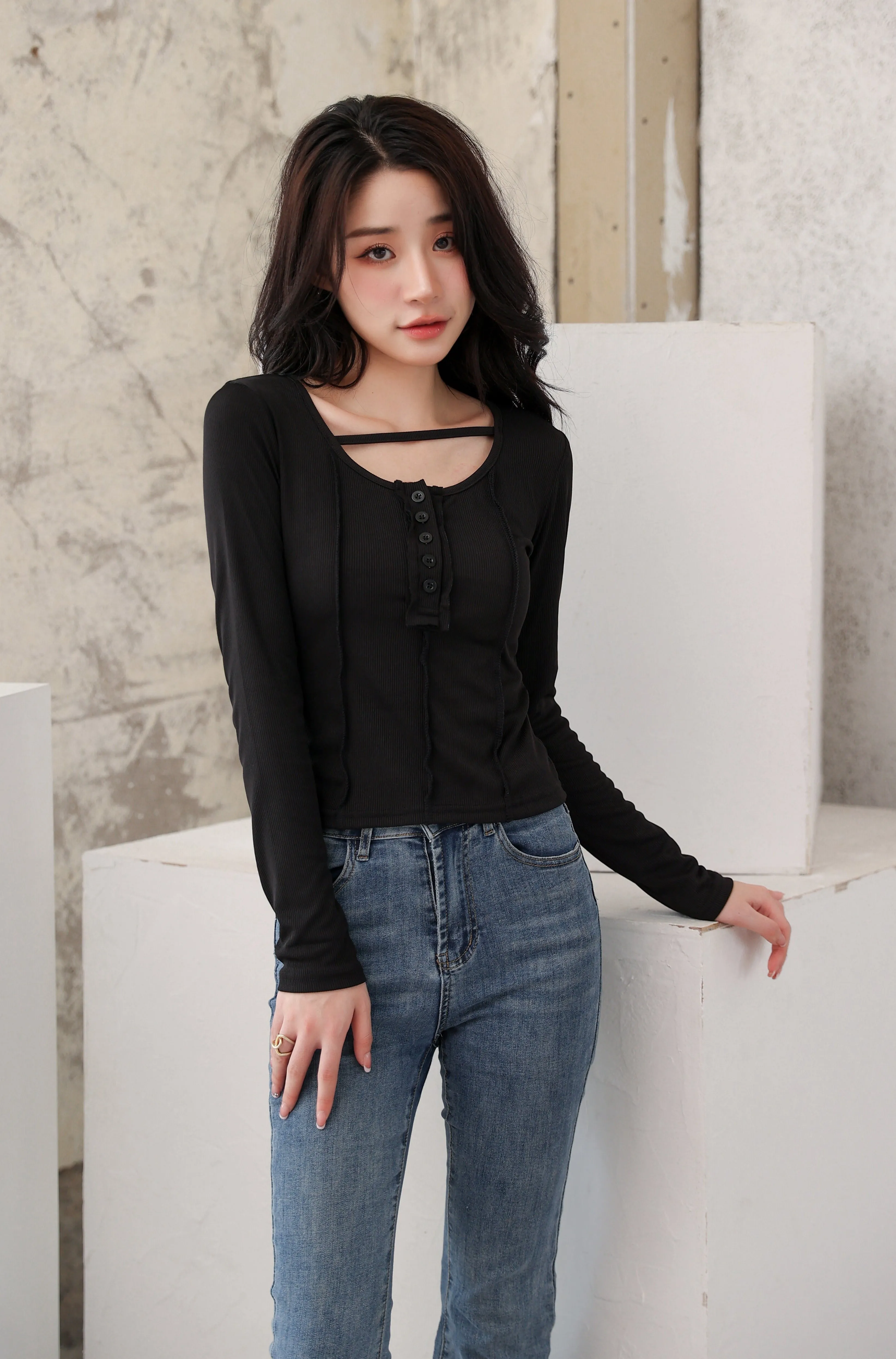 Henley Strap-Neck Patchwork Long Sleeve Crop Top