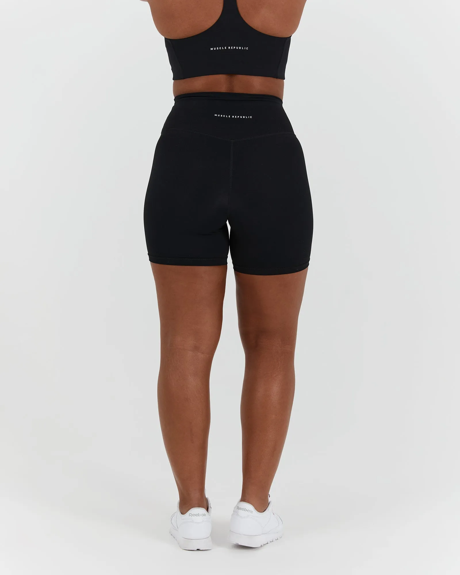 SCULPT BIKER SHORTS - BLACK