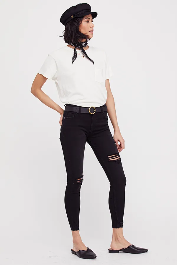 SHARK BITE SKINNY JEANS - BLACK