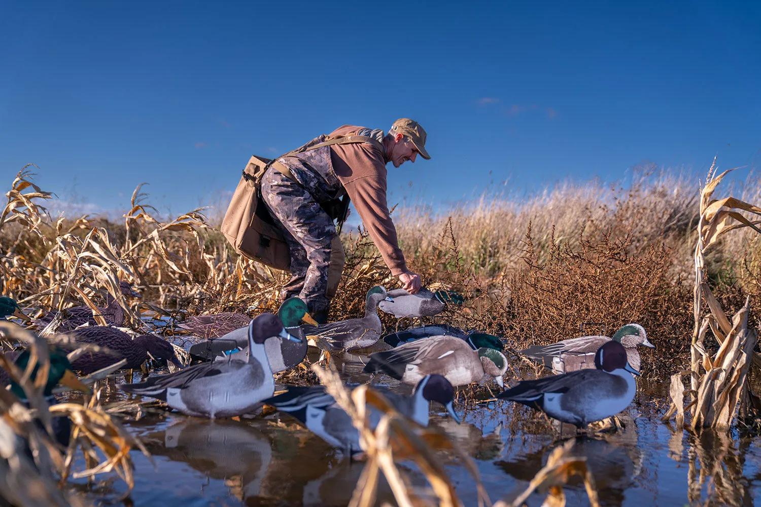 Skinny Duck Decoys 60 Pack with FREE Skinny Dirt Decoy Bag